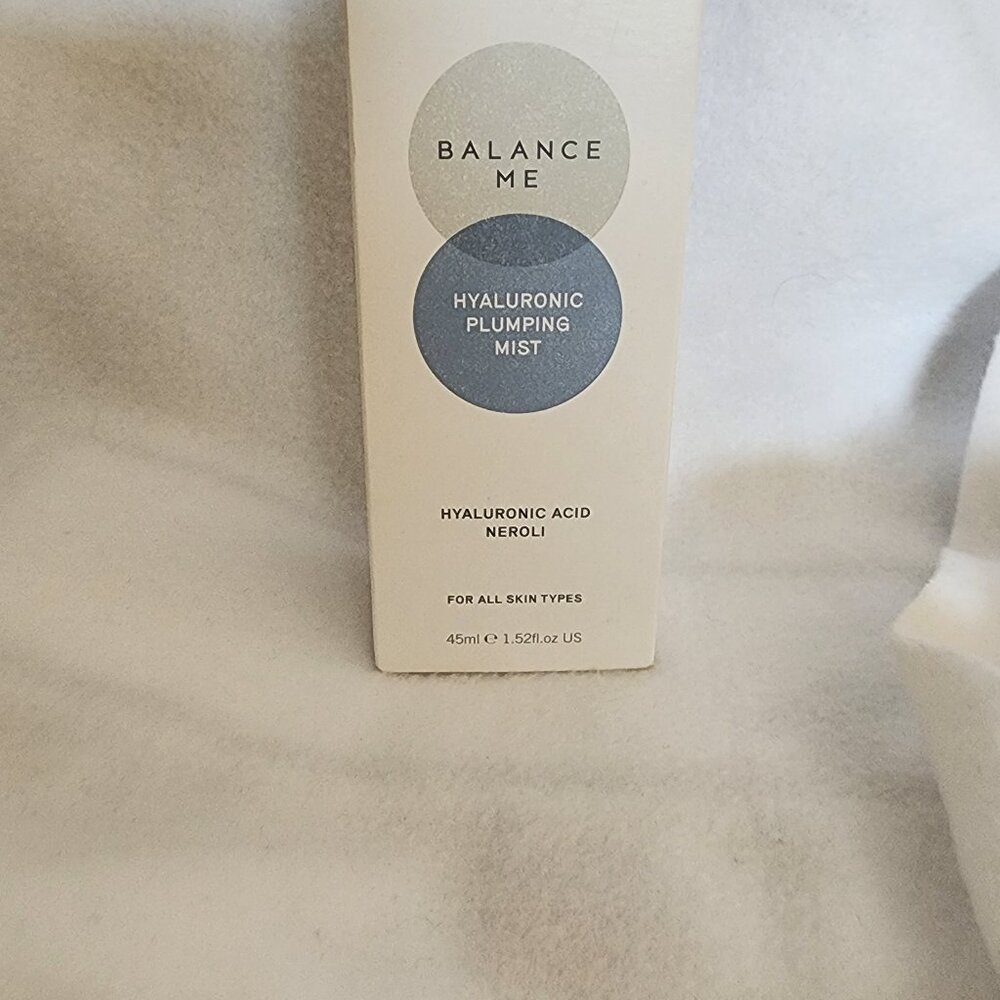 Balance Me Hyaluronic Plumping Mist
